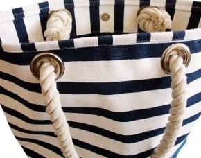 Maritime Strandtasche aus Segeltuch